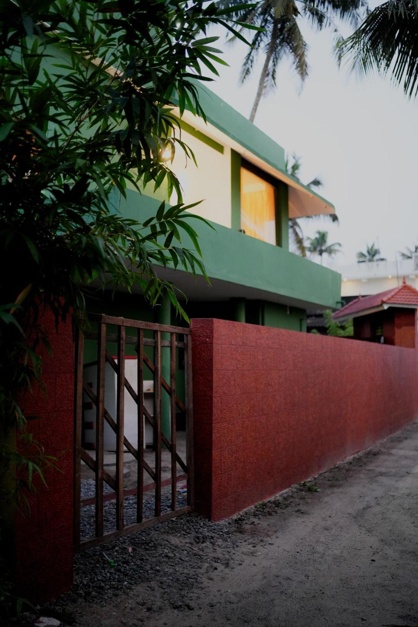 Summer Beach House Alleppy Beach Alappuzha Extérieur photo